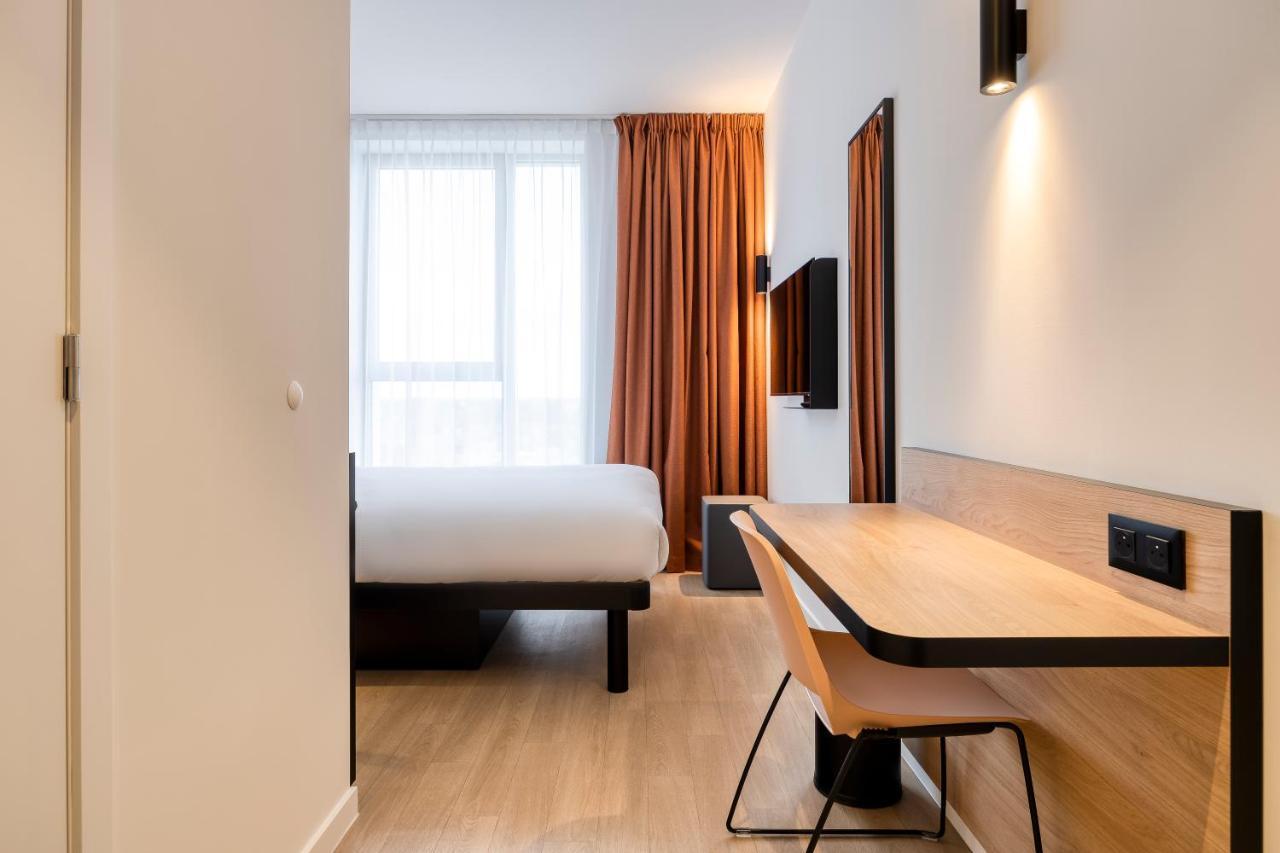 B&B Hotel Mechelen Exteriör bild